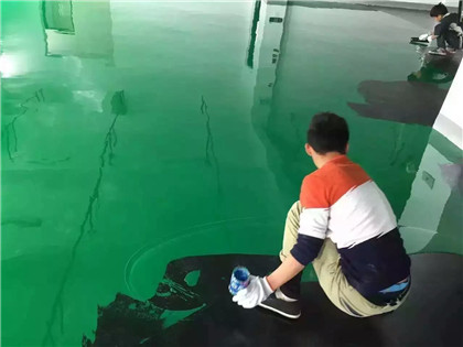香洲下面给你一份环氧地坪漆施工的完整流程